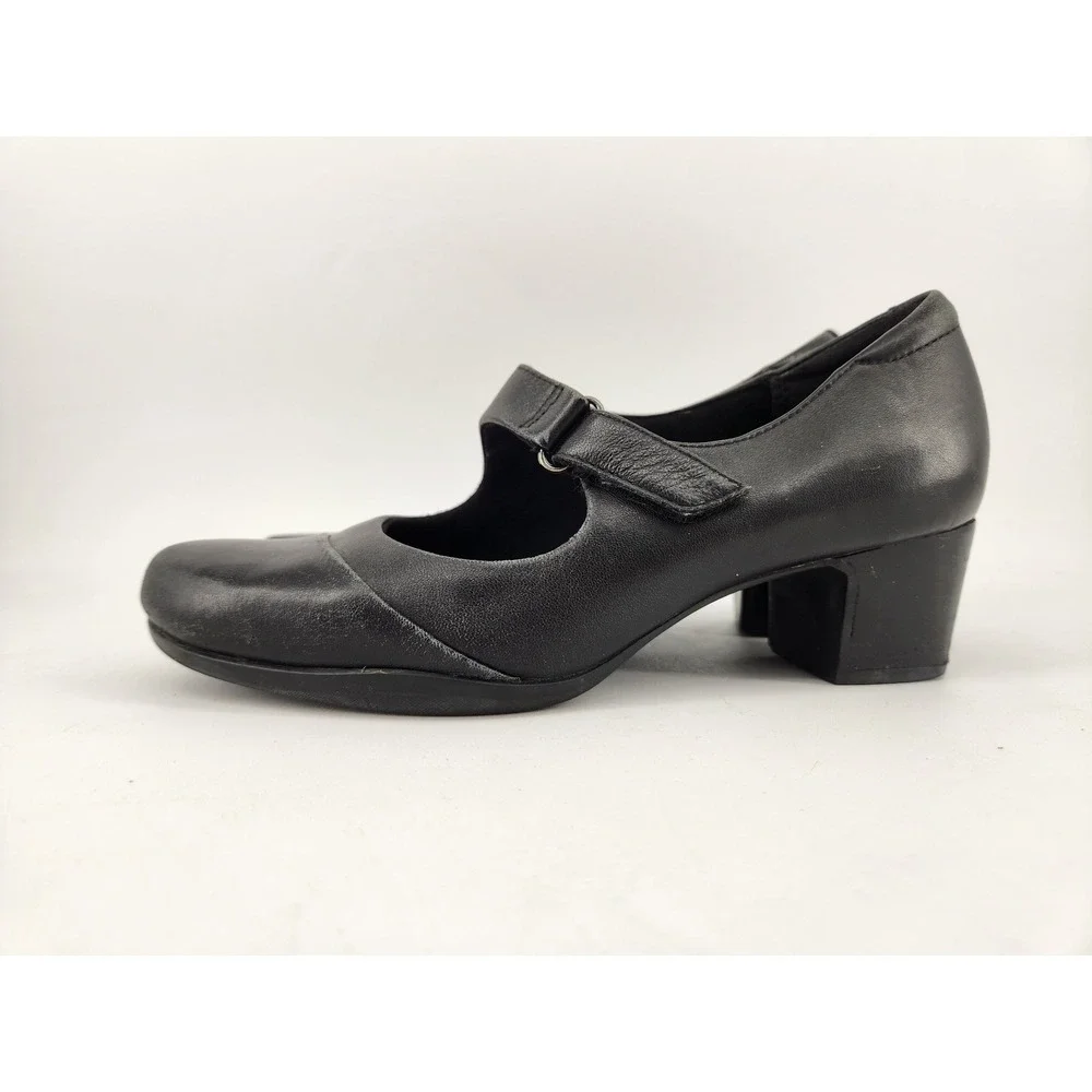 Clarks Artisan Rosalyn Wren Mary Jane Heels Womens‎ 7M Leather Block Heel